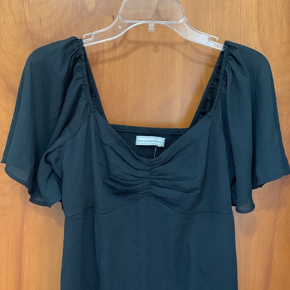 Abercrombie Angel Sleeve Dress - Picture 2 of 8